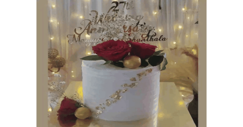 Floral Cake for Anniversary for Unique Personalized Gift Ideas