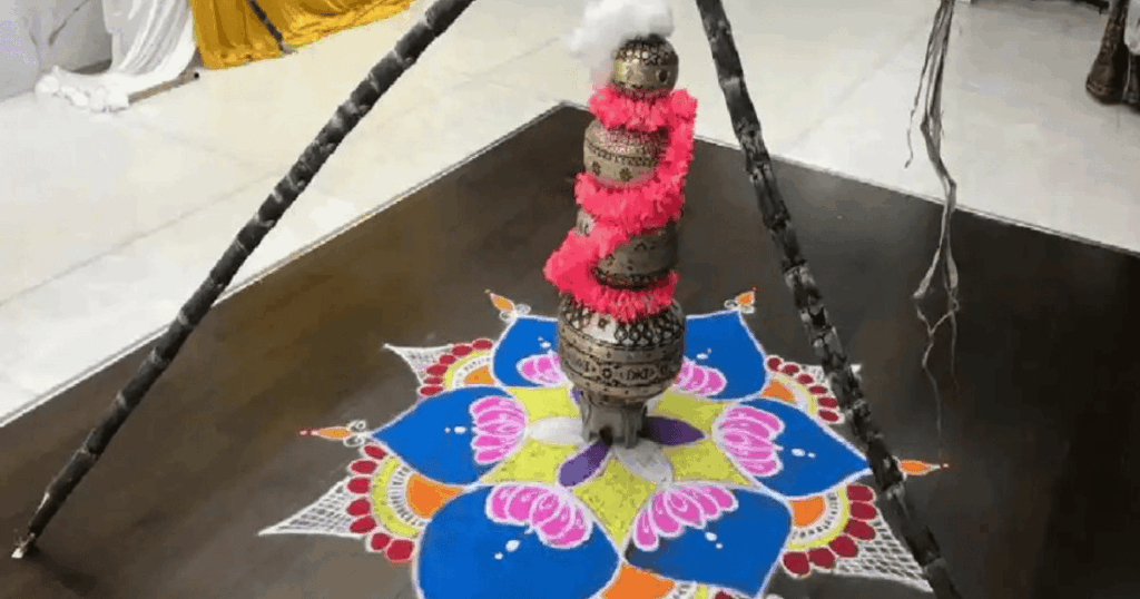 Kites & Pots for a Festive Look