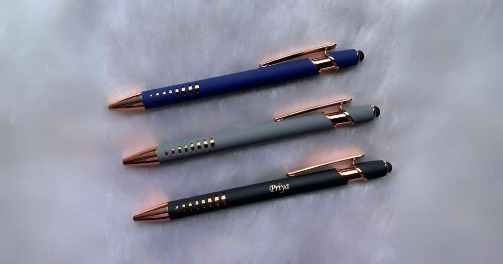 Where to buy custom sibling gifts in India